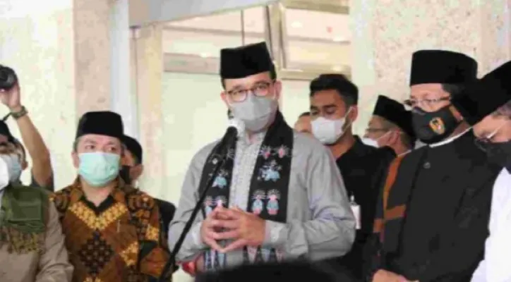 Gubernur Anies Baswedan, saat berkunjung ke Masjid Istiqlal.  (Ist)