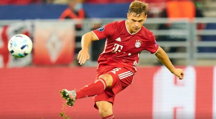 Joshua Kimmich pemain Bayern Munchen (fcbayern.com)