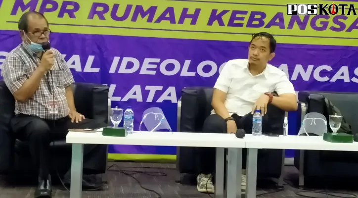 Okky Tirto saat dikusi Empat Pilar MPR bertajuk 'Menjaga Toleransi di Bulan Suci Ramadhan'. (foto: poskota/rizal siregar)