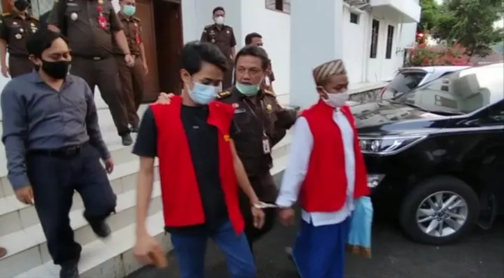 Kejati Banten menetapkan dua tersangka pemotongan dana hibah Ponpes. (foto: ist)