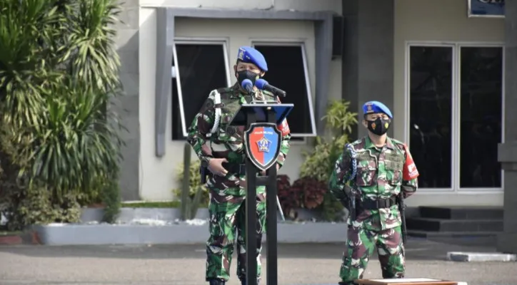 Danspuspomal Laksamana Muda TNI Nazali Lempo saat gelar Apel Khusus Pengamanan Hari Raya Idul Fitri 1442 H dan Siaga Penyebaran Covid-19. (ist)