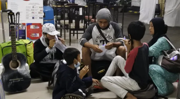 Suasana arus mudik di Pelabuhan Merak. (luthfi)