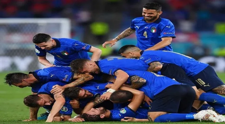 Italia Benamkan Swiss dengan skor 3-0 (Foto: @Azzurri/Instagram)