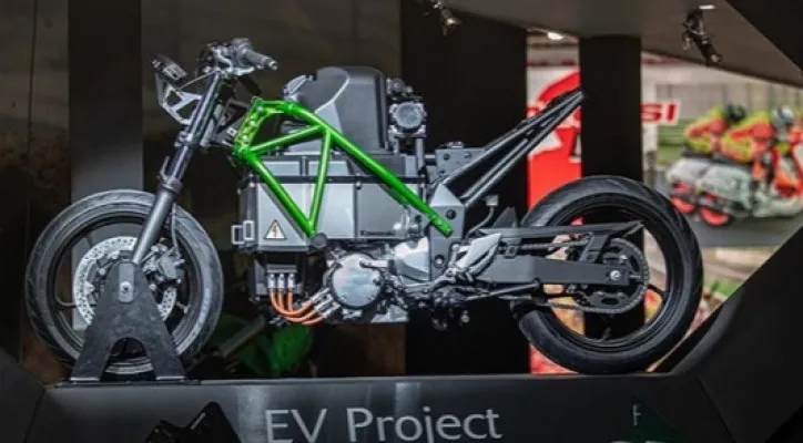 Kawasaki mendorong e-bikes, hybrid dan hidrogen pada visi 2030