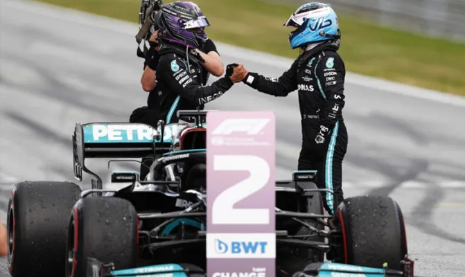 Podium dua dan tiga cukup mengobati kekalahan Mercedes  atas Red Bull. (Foto/mercedesamgdf1)