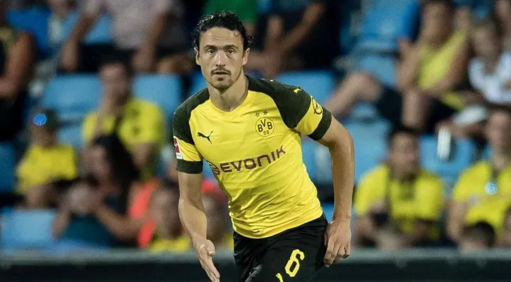 Thomas Delaney, saat membela Borussia Dortmund. (instagram thomasdelaney) 