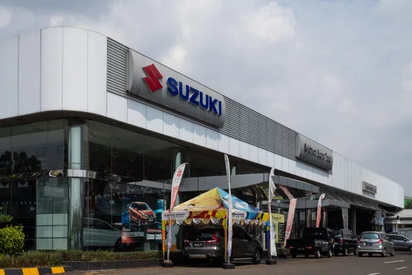 SUZUKI Dukung PPKM Mikro Darurat dengan optimalkan layanan online. (foto/PT.SIS)