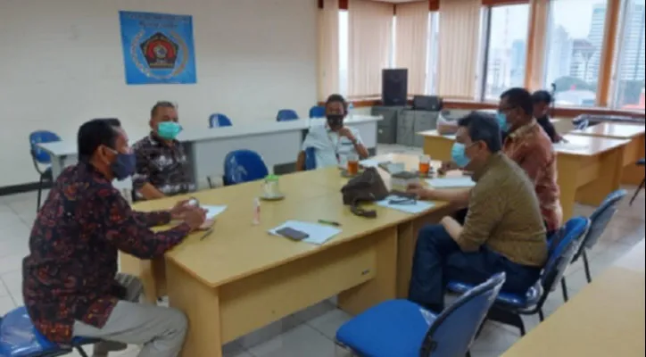 Rapat panitia  penyelenggara Anugerah Jurnalistik Mohammad Husni Thamrin (MHT) ke-47. (foto: ist)