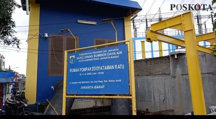 Salah satu rumah pompa air yang berada di kawasan Taman Ratu, Duri Kepa, Jakarta Barat. (Pandi)