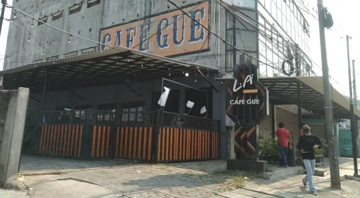 Cafe Gue salah satu kuliner yang terdampak PPKM. (foto: ist)