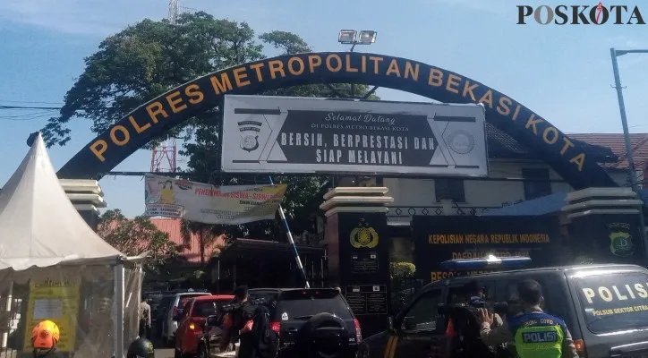 Polres Metro Bekasi Kota tengah menyelidiki penyerangan terhadap remaja pria yang sedang asyik nongkrong di Jalan M. Hasibuan RT 004/ RW 004 Kelurahan Margahayu, Kecamatan Bekasi, Kota Bekasi. (foto: ihsan fahmi)