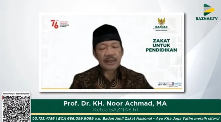 Ketua BAZNAS, Prof. Dr. KH. Noor Achmad, MA pada pembukaan beasiswa. (Foto/dok. BAZNAS)