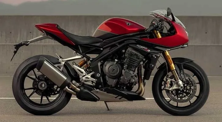 Triumph Speed Triple 1200 RR resmi meluncur, Ini Versi sporty dari Triple 1200. (foto: ist)