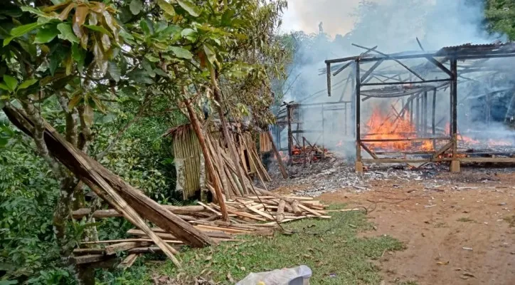 Kebakaran di Kecamatan Cigemlong. (yusuf)