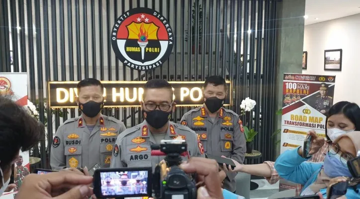 Kadiv Humas Polri Irjen Pol Argo Yuwono menerangkan soal undangan kepada 9 eks pegawai KPK tidak lulus TWK. (Ist)