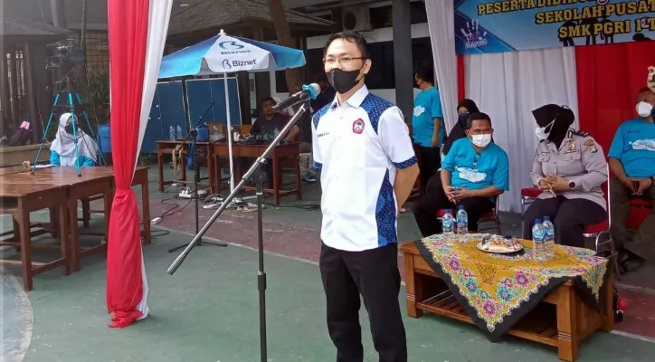 Hendry Gunawan, Ketua LPA Provinsi Banten mendukung penuh gerakan antiperundungan terhadap anak. (foto: ist)