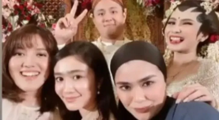 Eks Personil Blink dan Suami Ashilla Zahrantiara. (instagram/@ashzahrantiara)