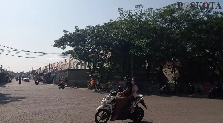 Potret pengendara di wilayah pondok ungu permai Bekasi Beberapa waktu lalu. (foto: Ihsan Fahmi)