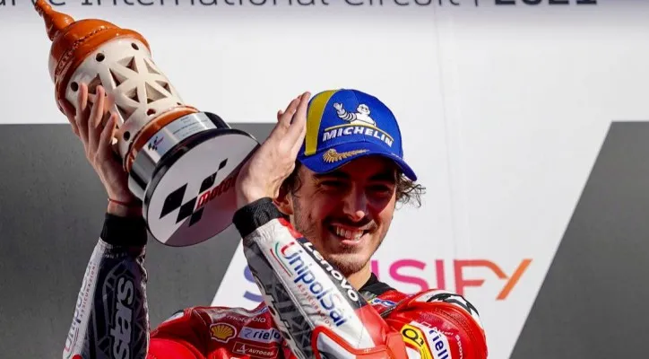 Pembalap tim Ducati, Francesco Bagnaia mampu menjuarai GP Algarve. (Foto: twitter PeccoBagnaia)