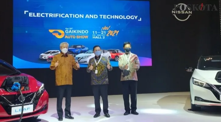 Nissan Leaf jadi primadona Nissan Indonesia di ajang GIIAS 2021. (Foto/Poskota.co.id/Dimas)