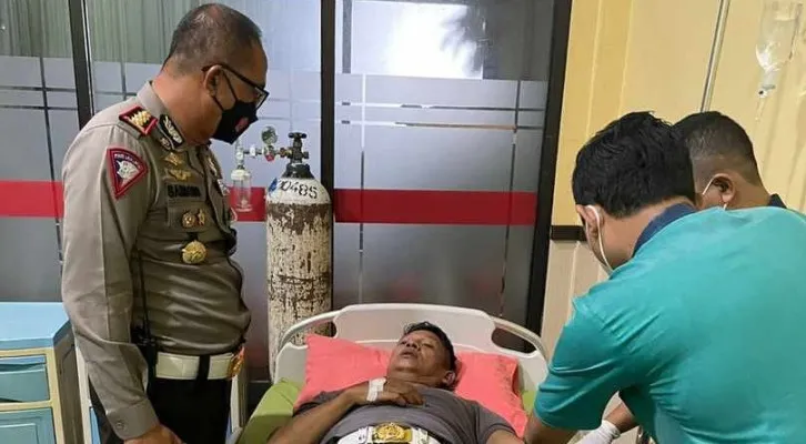 Diduga akibat dipukul pakai besi, AKBP Dermawan Karosekali alami luka Hematoma. (Foto/dokposkota)