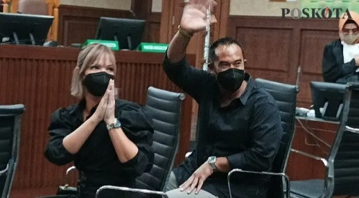 Nia Ramadhani dan Ardi Bakrie. (Foto/Poskota.co.id/cr07)