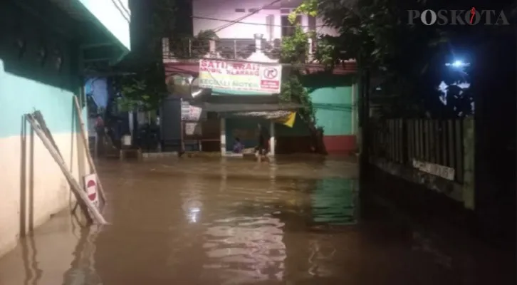 Suasana kawasan Pemukimam Di Jl. Wijaya Timur I, Kebayoran Baru, Jaksel. (foto: adji)