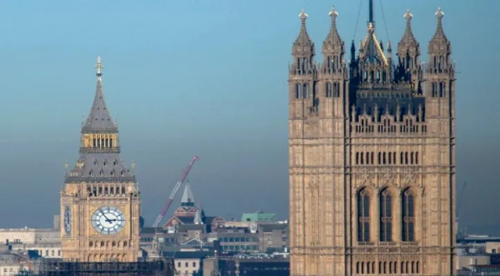 Menara Elizabeth atau dikenal publik sebagai Big Ben.