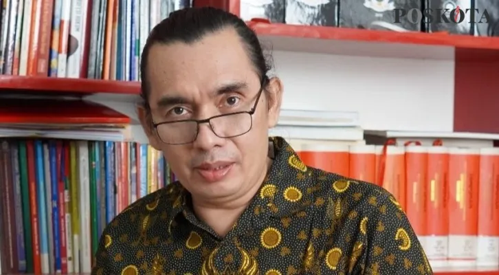 Azmi Syahputra, menilai seharusnya terdakwa Heru Hidayat dapat dihukum mati. (rizal)