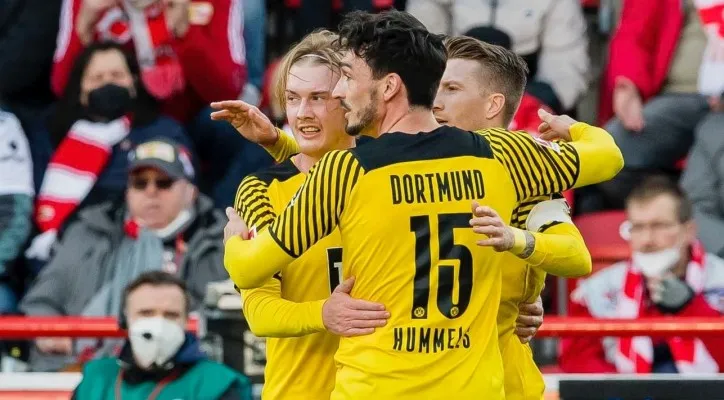 Tim Borussia Dortmund (foto: twitter BVB)