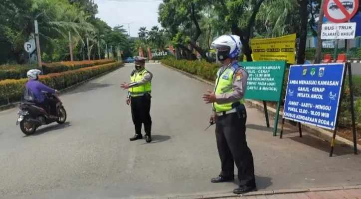 Ilustrasi pemberlakuan Ganjil Genap di tempat wisata. (Foto: Instagram/@tmcpoldametro)