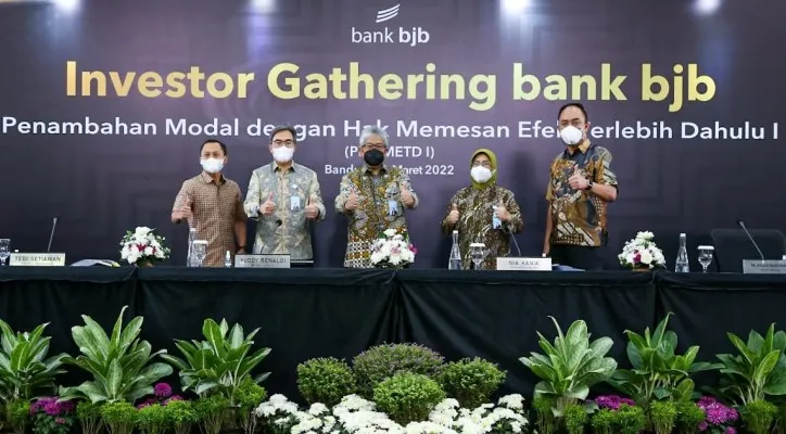 Direktur Utama bank bjb Yuddy Renaldi saat menghadiri investor gathering bank bjb. (ist)