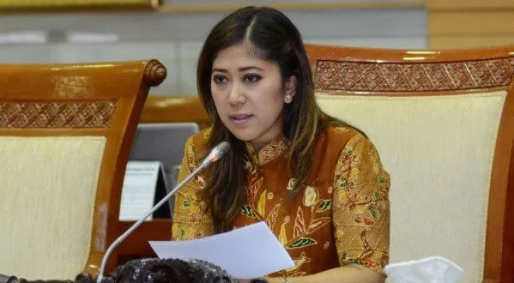 Ketua Komisi I DPR, Meutya  Hafid nilai sikap Indonesia atas invasi Rusia ke Ukarina sudah tepat meski ada risiko yang harus diambil. (foto: ist)