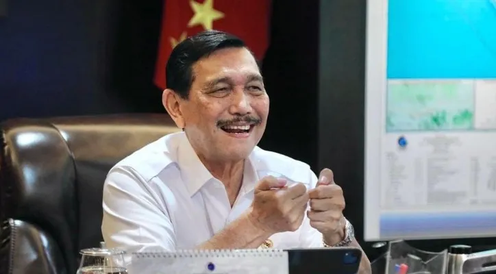 Menko Luhut Pandjaitan sebut pelaku perjalanan domestik tak perlu tunjukan hasil antigen. (Foto: Instagram/luhut.pandjaitan)