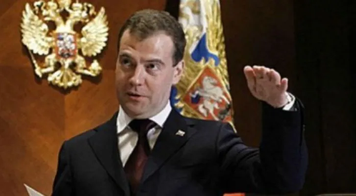 Mantan Presiden Rusia, Dmitry Medvedev yang juga wakil kepala dewan keamanan Rusia saat ini.(sumber foto: @spriter99880/twitter.com)