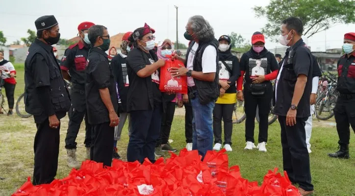 Aktifitas komunitas Gowes bersama Sahabat Ganjar gelar deklarasi. (foto: ist)