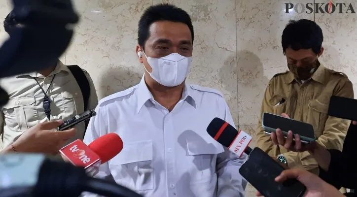 Wakil Gubernur DKI Jakarta, Ahmad Riza Patria. (foto: poskota/aldi)