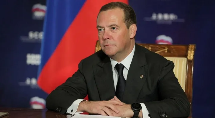 Mantan Presiden sekaligus Wakil Ketua Dewan Keamanan Rusia, Dmitry Medvedev (Foto: Twitter/MedvedevRussiaE)