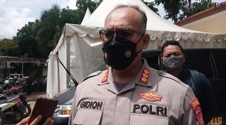 Kapolres Metro Bekasi Kombes Gidion Arif Setyawan. (foto: poskota/ihsan fahmi)