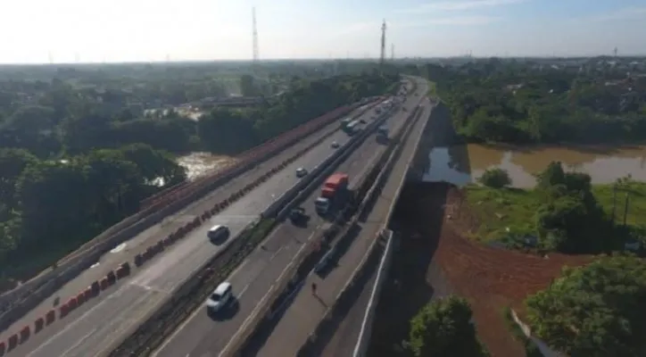  Lokasi diberlakukan Contra Flow Tol Tangerang-Merak, di KM 56+700 hingga KM 57+300. (ist)