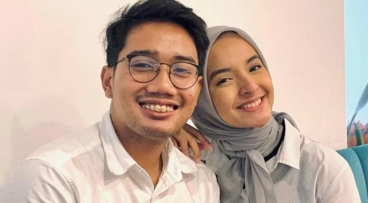 Emmeril Kahn Mumtadz alias Eril semasa hidup bersama kekasihnya, Nabila Ishma. (ist/instagram @nabilaishma)