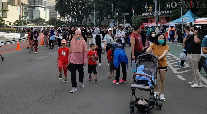 Suasana CFD di Bundaran HI, Jakarta Pusat. (foto: poskota/zendy)