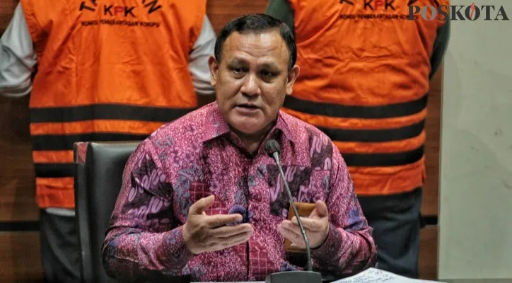 Foto: Ketua KPK, Firli Bahuri Cs jabatan diperpanjang satu tahun sejak diberlakukan putusan MK masa jabatan pimpinan KPK 5 tahun. (Dok. Poskota)