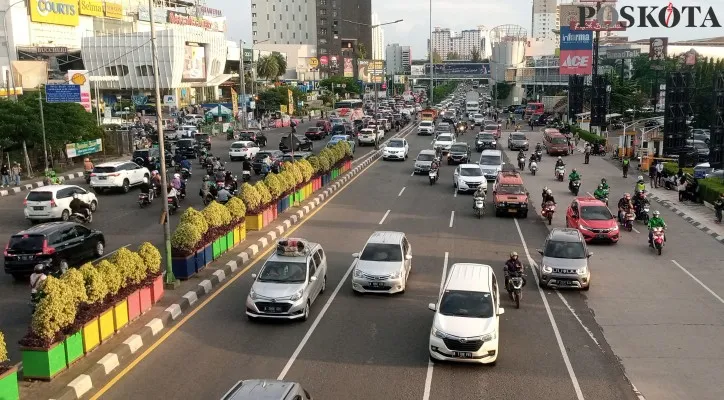 Situasi lalu lintas di Jalan Ahmad Yani Kota Bekasi ketika arus mudik 2022 lalu.(Foto: Ihsan Fahmi)