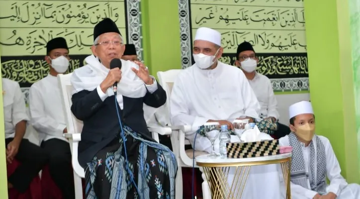 Wakil Presiden, Ma'ruf Amin saat menghadiri silaturahmi dengan keluarga besar Almarhum Habib Umar di Depok, Jawa Barat. (foto: ist)