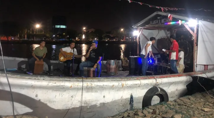 Live Musik dengan konsep Terapung Dihadirkan di Danau Sunter, Jakarta Utara. (ist)