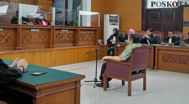 Suasana sidang Irjen Napoleon Bonaparte di Pengadilan Negeri Jakarta Selatan. (foto: poskota/zendy)