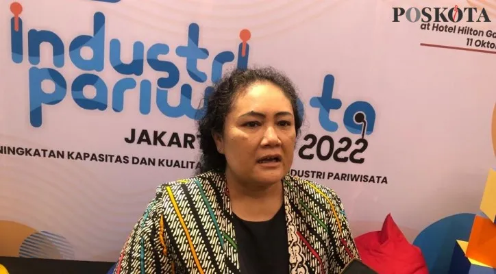 Kepala Suku Dinas Pariwisata dan Ekonomi Kreatif (Kasudin Parekraf) Jakarta Barat, Sonti Pangaribuan.(Foto: Pandi)