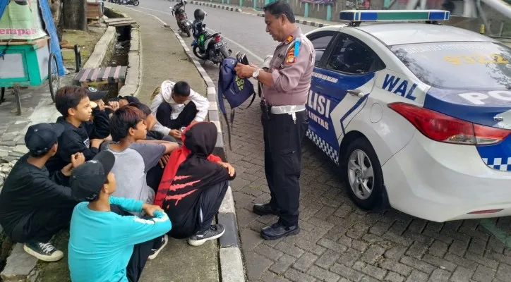 Pengamanan pelajar saat hendak nge-BM oleh Polres Metro Tangerang.(Foto: M.Iqbal)