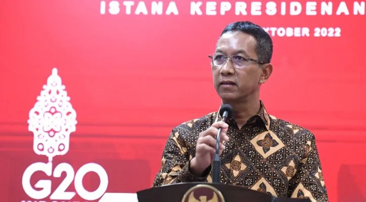 Kasetpres Heru Budi Hartono saat memberikan keterangan terkait tes kesehatan bagi anggota Polri yang akan masuk Istana. (biro pers)